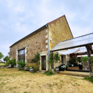 Propriété de caractère isolée au Châtelet à Châteauneuf-Val-de-Bargis